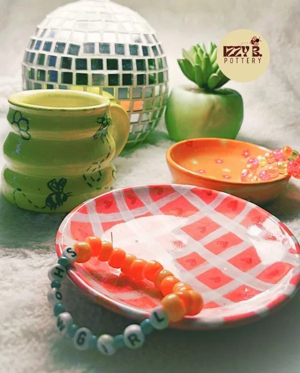 Izzy B Pottery - Image 3
