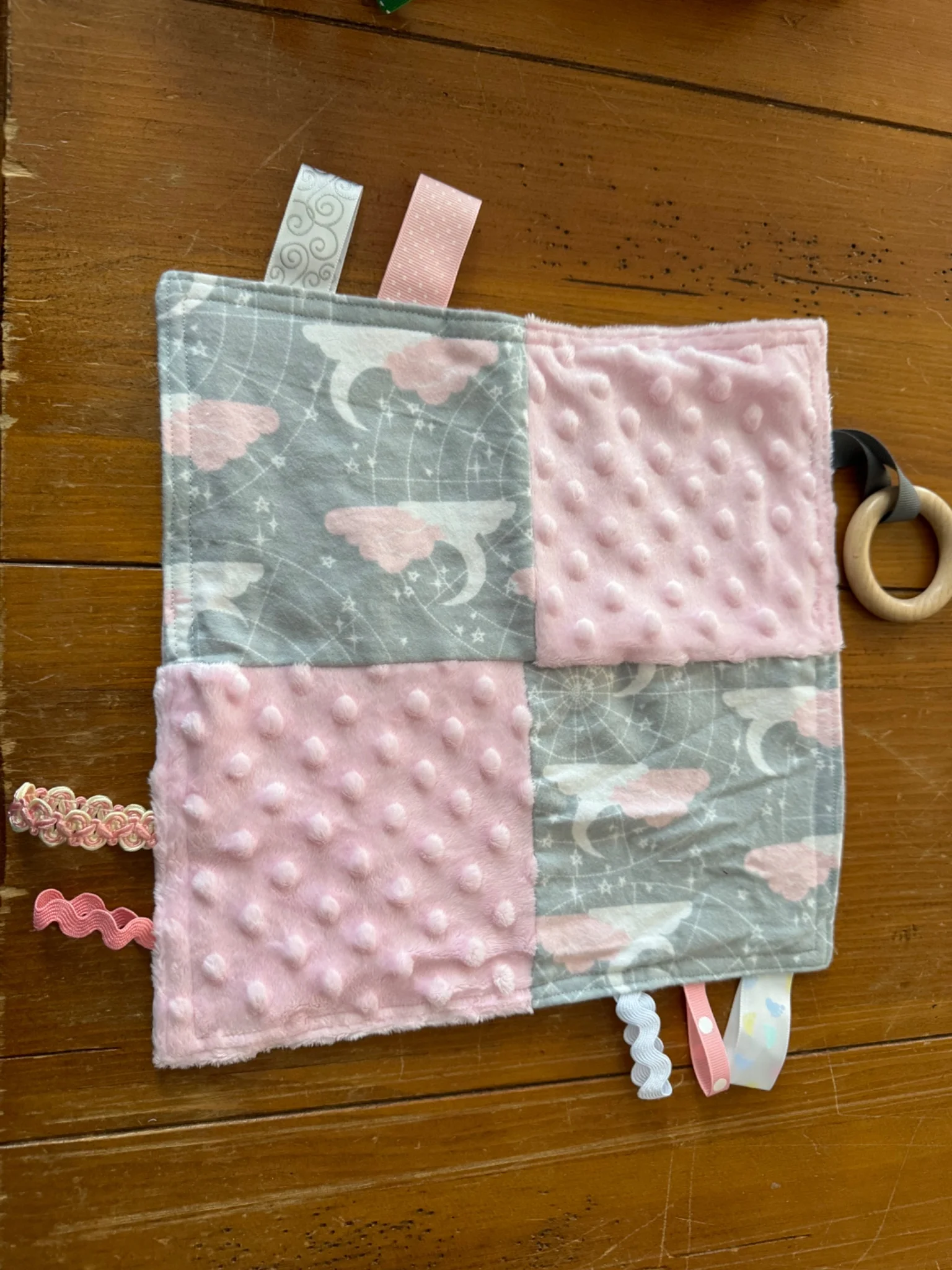 Breezy’s Blankets  - Image 5
