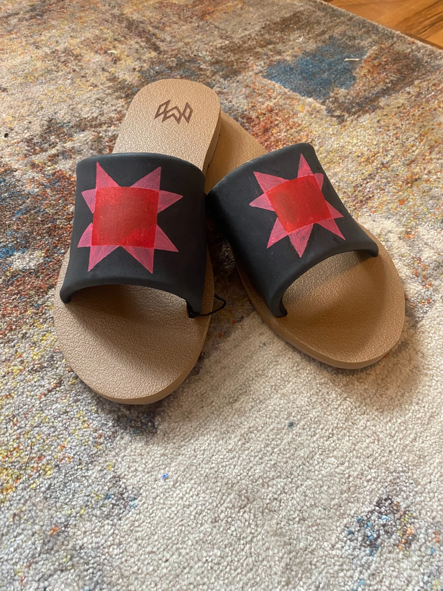 Maggie E. Design - Image 1