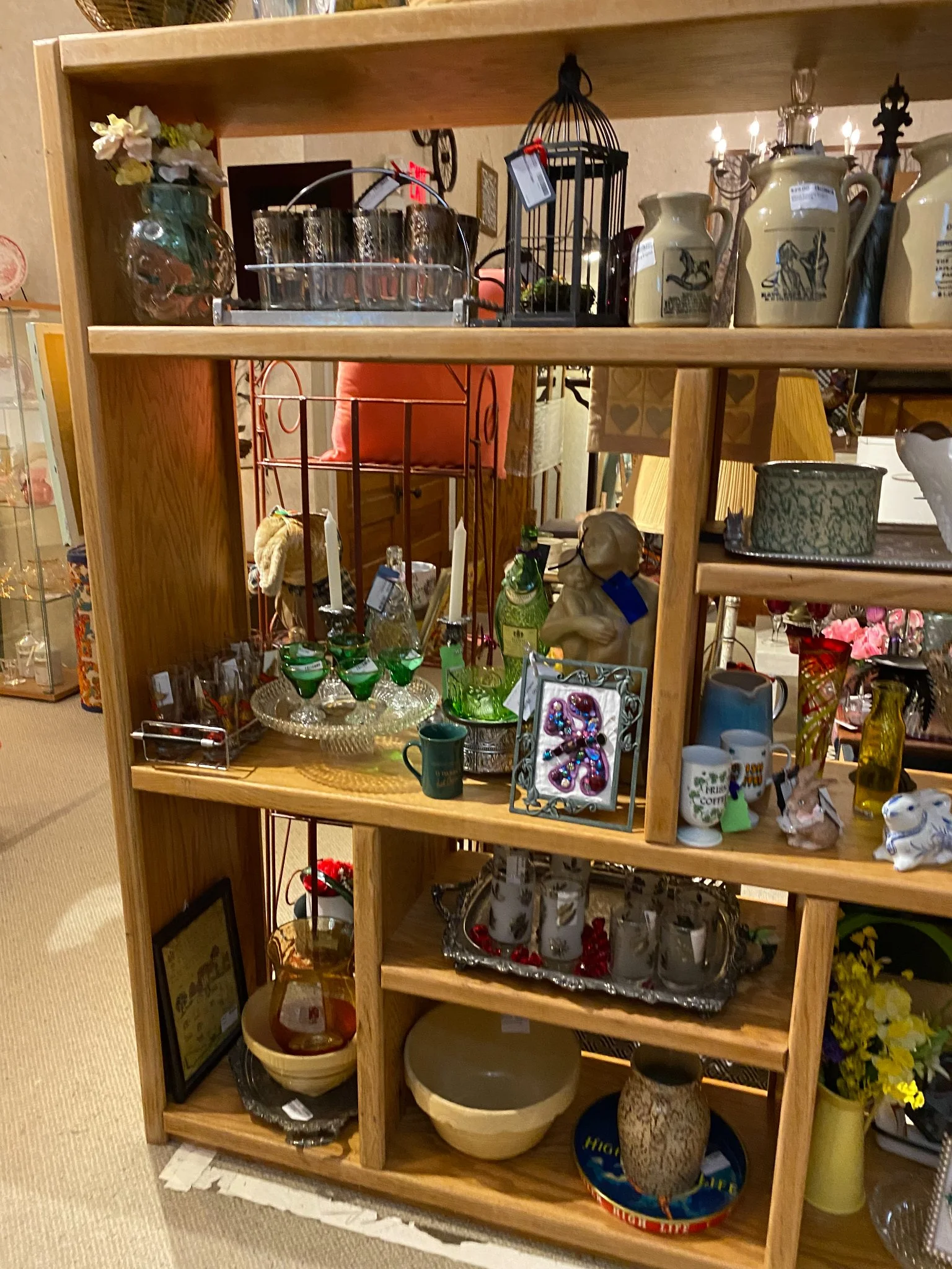 B & L Antiques and Collectibles - Image 1